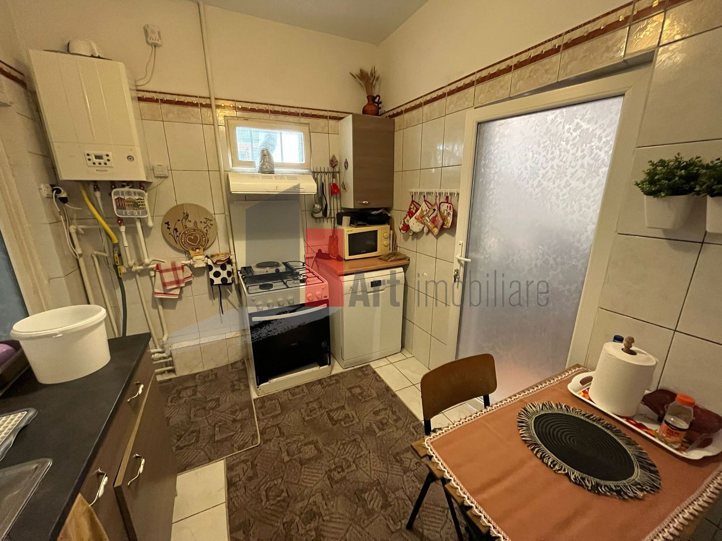 Vila "TRANO" , singur curte, P+1+pod, intimitate - Poză 16