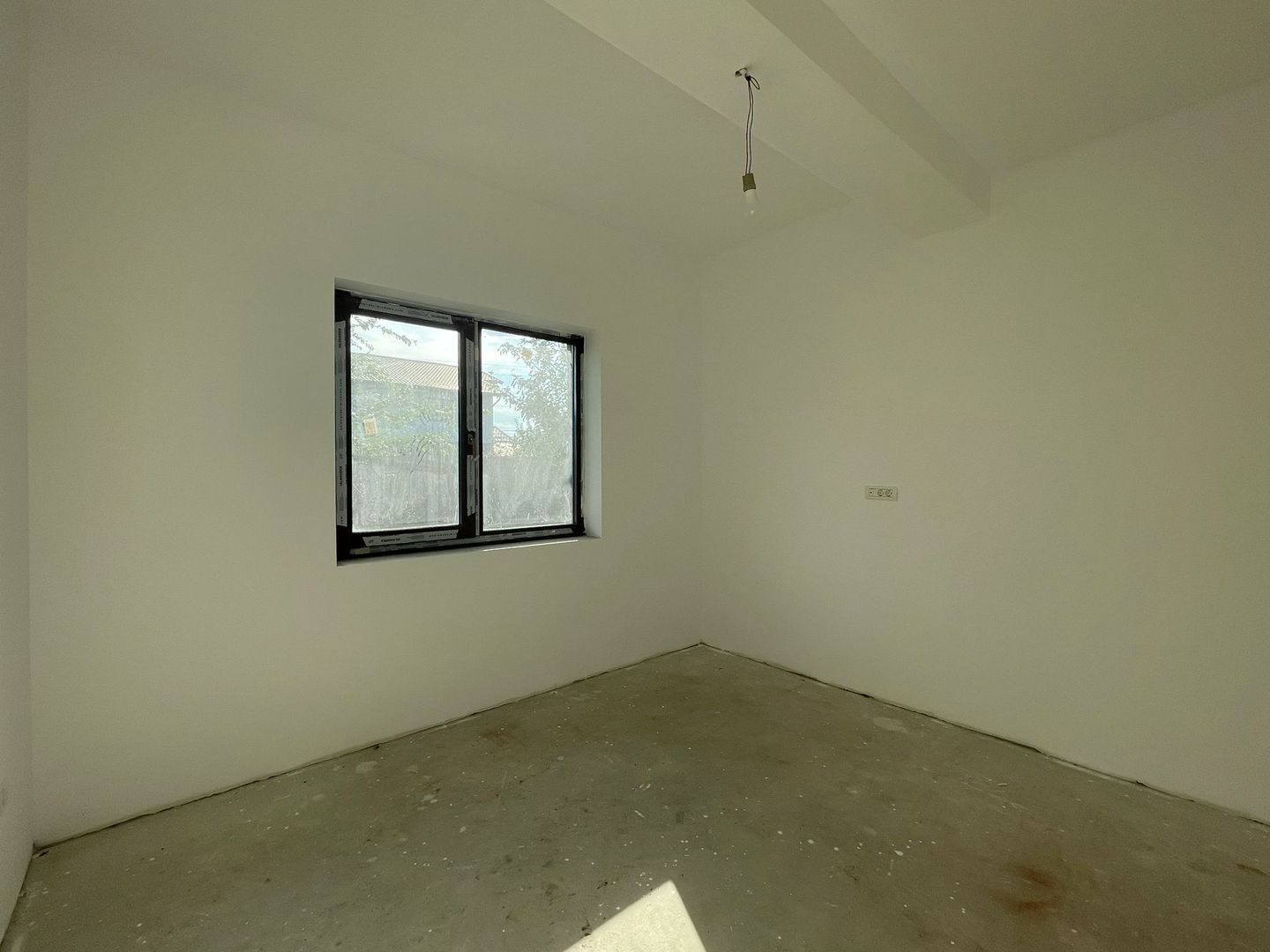 Duplex 4 camere - pozitie excelenta - Mosnita Noua - Poză 5