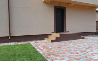 Predare la Cheie, Curte Amenajata, Toate Utilitatile in Uz - Poză 17