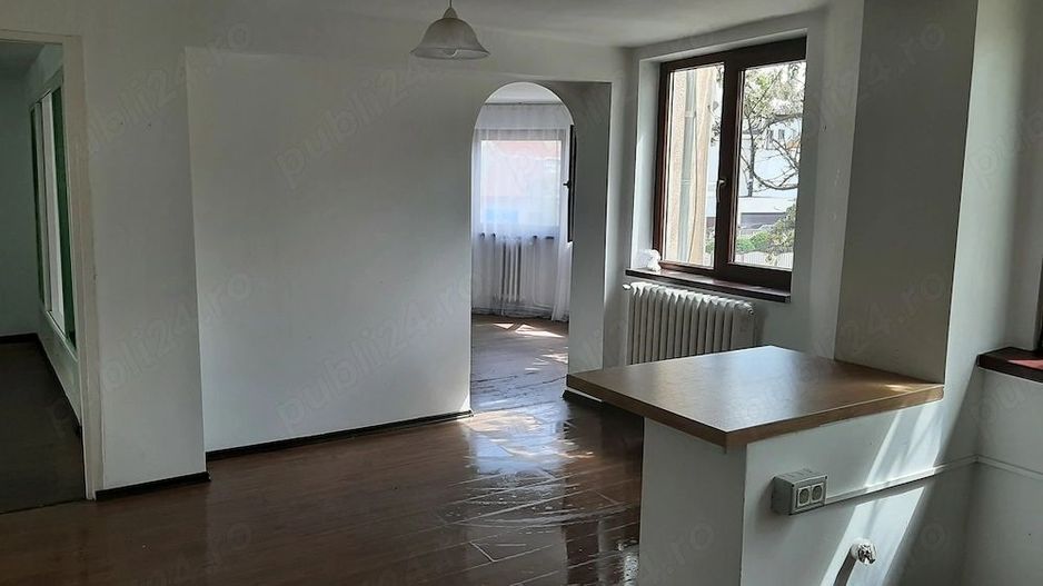 Spatiu central parter plus etaj de inchiriat. Ideal pentru birou, cabinet, fonduri europene - Poză 15