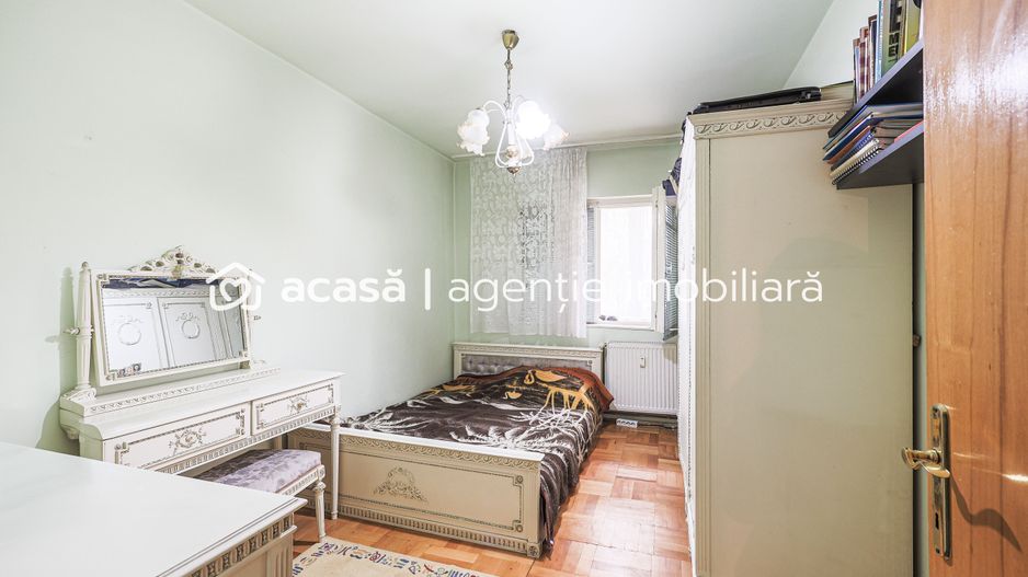 Apartament foarte spațios cu 5 camere la parter in Micalaca Comision 0 - Poză 6