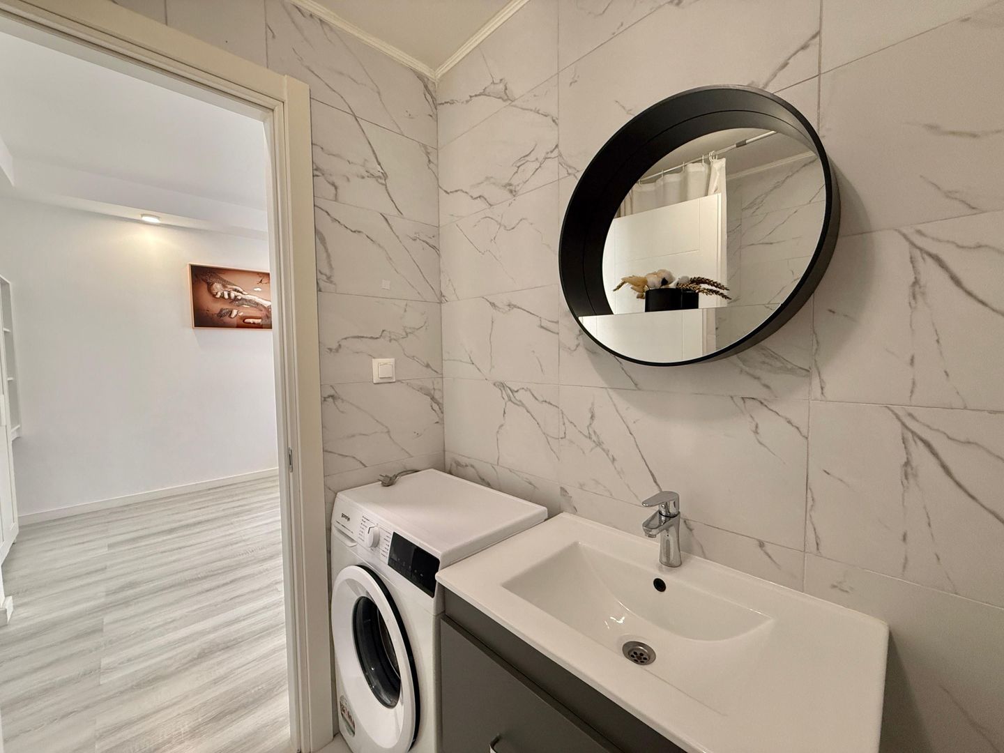 COSMOPOLIS - Apartament Tip studio cu 49 mp gradina,complet mobilat - Poză 12