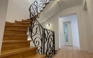 PENTHOUSE | 7 CAMERE | TRIPLEX | PIATA VICTORIEI - Poză 1