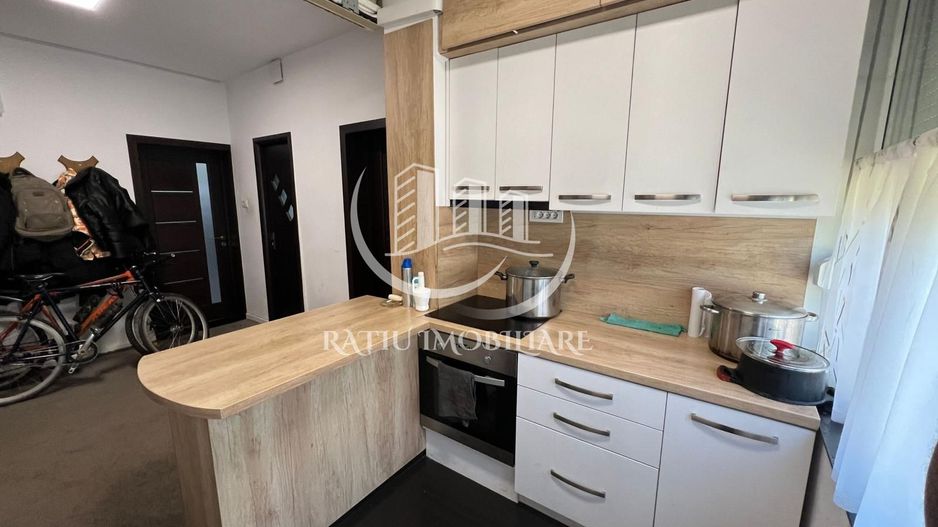 Apartament cu 4 camere | Zona Centrala | General Magheru | Oradea - Poză 17