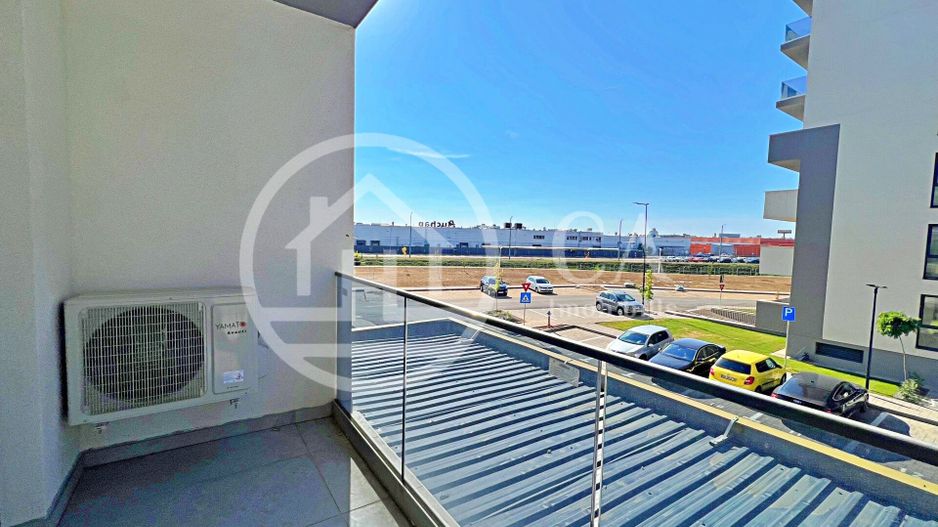 Apartament cu 2 camere de vânzare in Prima Arena, Oradea - Poză 1