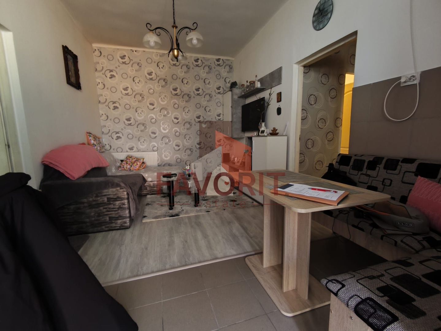 2 camere | parter | centrala proprie | mobilat si utilat | - Poză 2