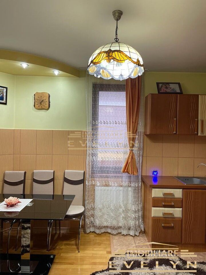 Vila de vanzare D+P+1 220 mp cu teren 300 mp, pret 285000 euro negociabil ! - Poză 6