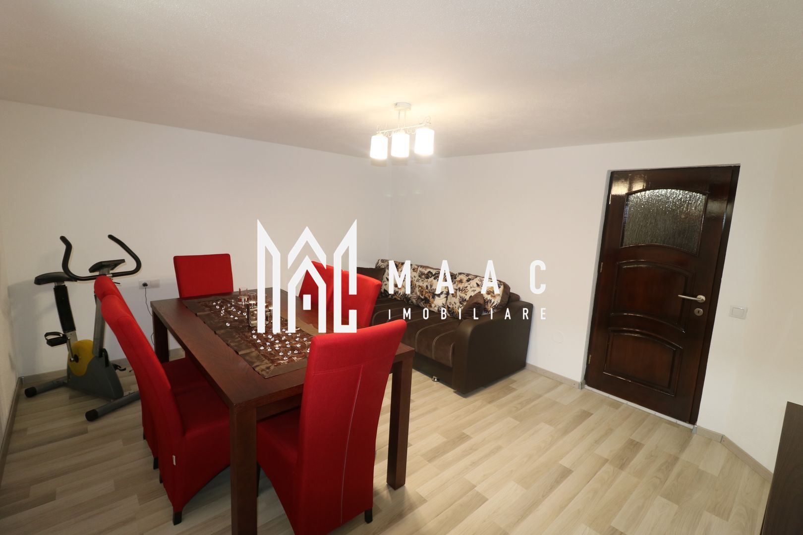 Casa 5 camere | Teren 520 mp | Mobilata | 3 locuri parcare - Poză 3
