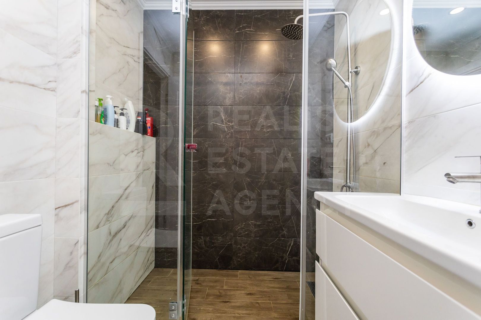 Chirie, apartament, 2 camere, bd. Renaşterii Naţionale, Rîşcani - Poză 11
