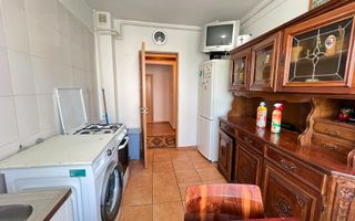 Apartament 2 camere ,zona de jos, etaj 1 de inchiriat. - Poză 6