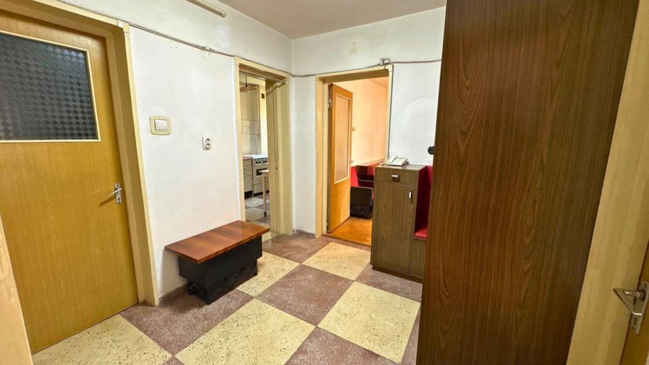 Apartament 3 camere decomandat str. Umbrei 61 mp parter/ etaj 1 - Poză 6