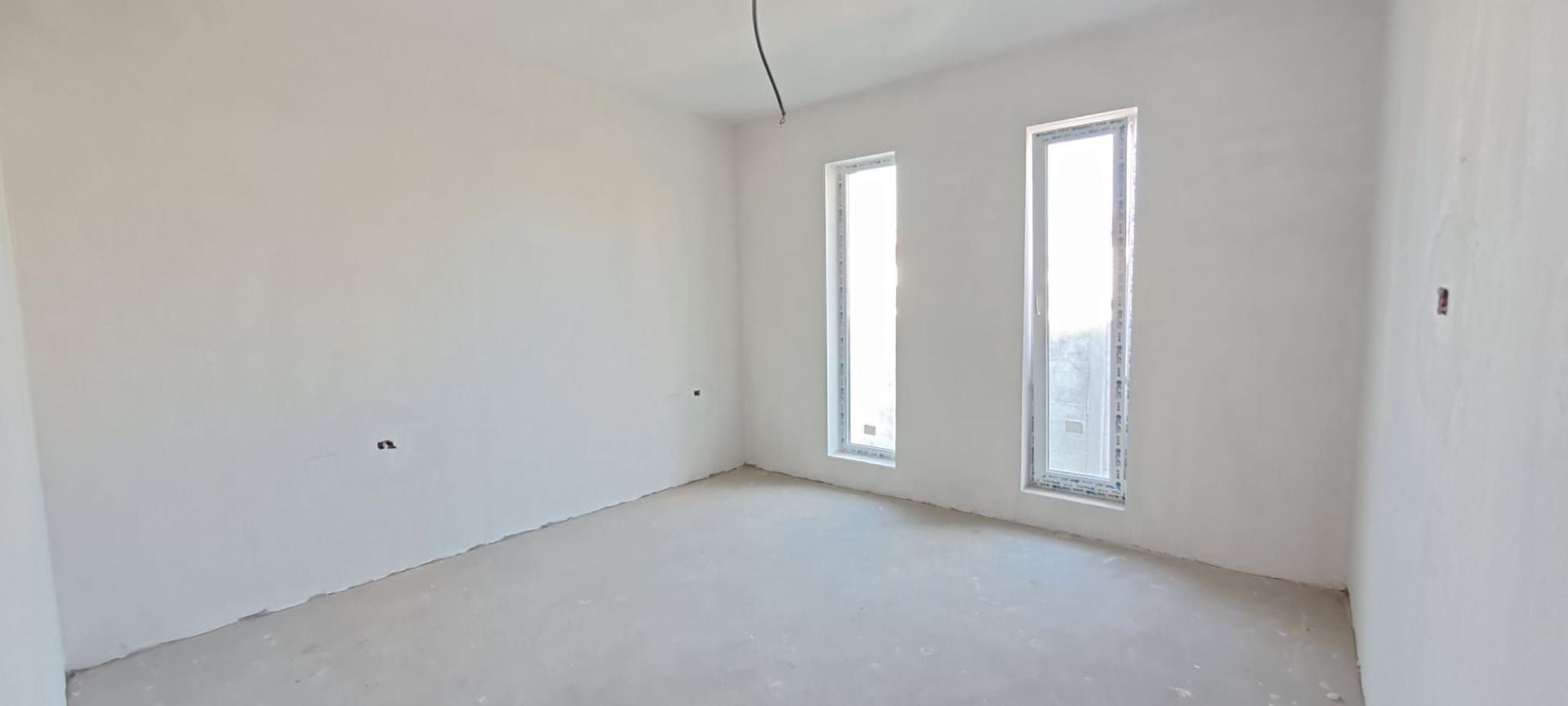 Dragomoresti Deal, casa individuala, mutare in cel mai scurt timp!!! - Poză 7