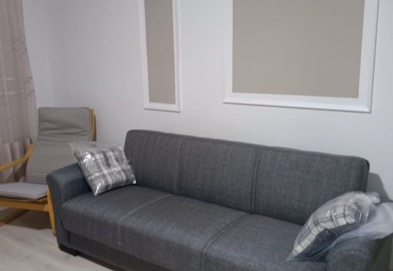 Închiriez garsonieră renovată, modernă, Mall Vitan - Poză 1