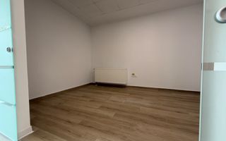 Spațiu comercial Kasper Coresi 100 mp, terasă 35mp - Poză 3