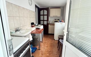 Casa de vanzare - Poză 2