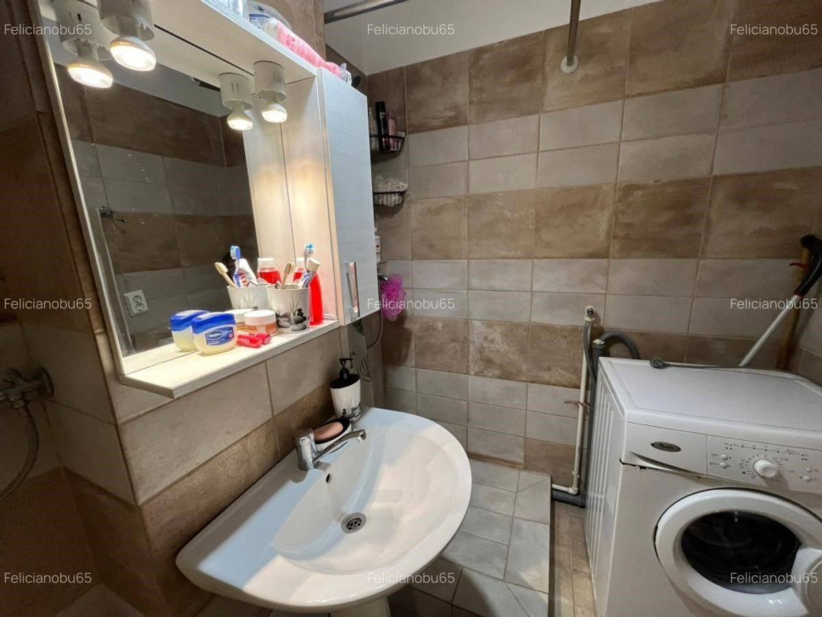 Garsoniera zona PIata Minis - Barajul Uzului - Poză 3