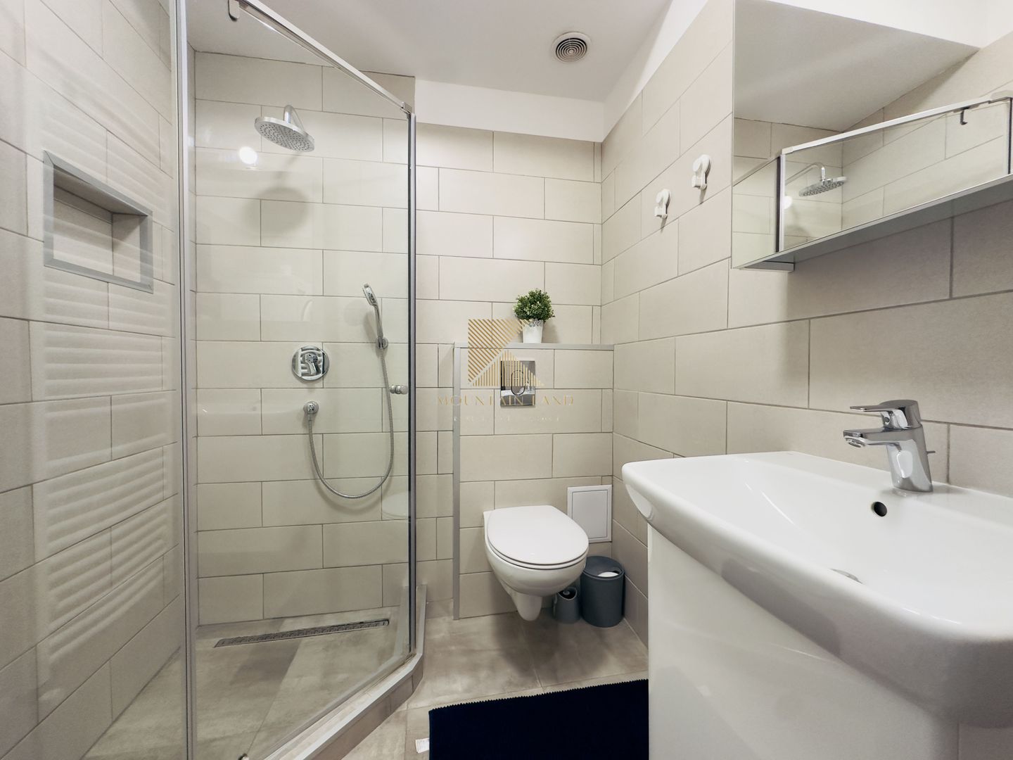 Garsonieră decomandată, complet renovată, etaj 1, zona Judetean - Poză 10