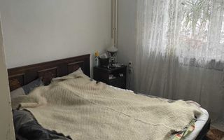 Apartament 4 camere Ferentari 72, blocurile rosii - Poză 2