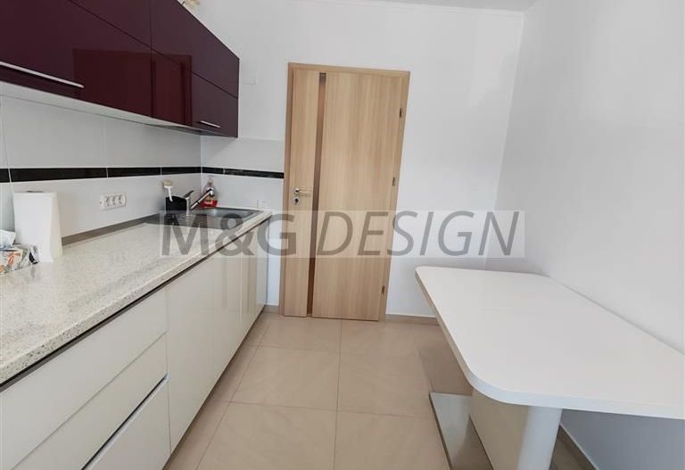 Giroc 2 camere decomandat (transformat din 3camere) et 1 loc parcare - Poză 7