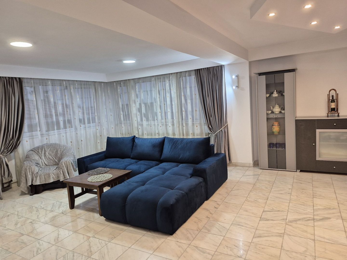 De inchiriat apartament 5 camere in zona Doamana Ghica - Poză 6