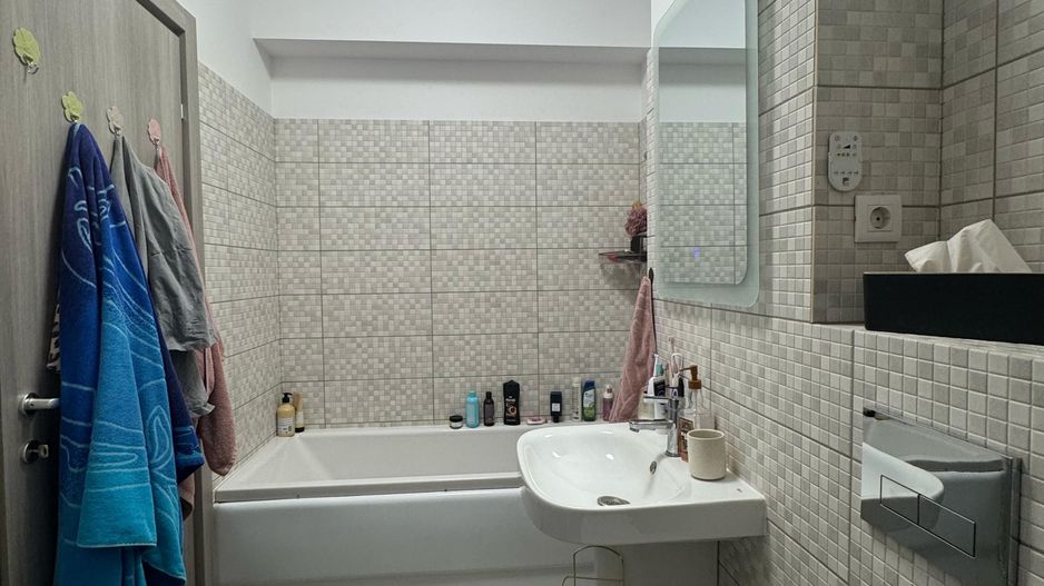 2 camere| BIHARIA- BANEASA| LOC DE PARCARE - Poză 12