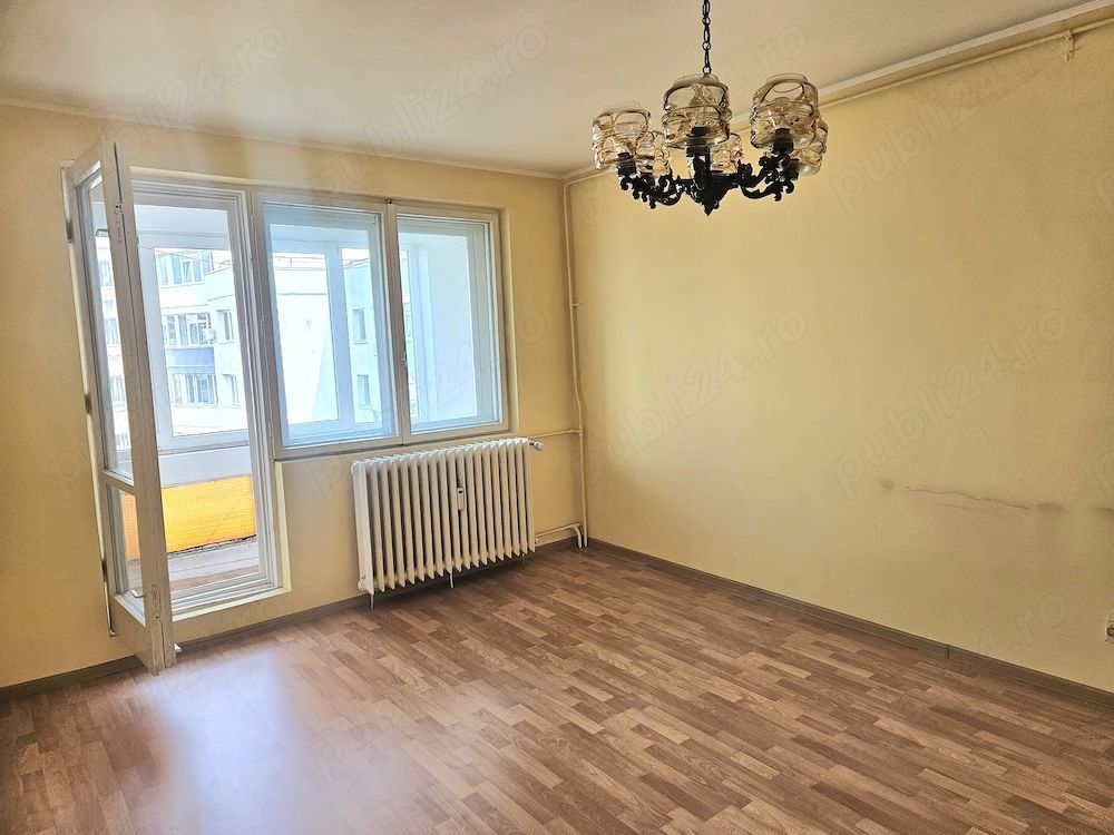 Decomandat // 300m de metrou Tineretului // luminos - Poză 1