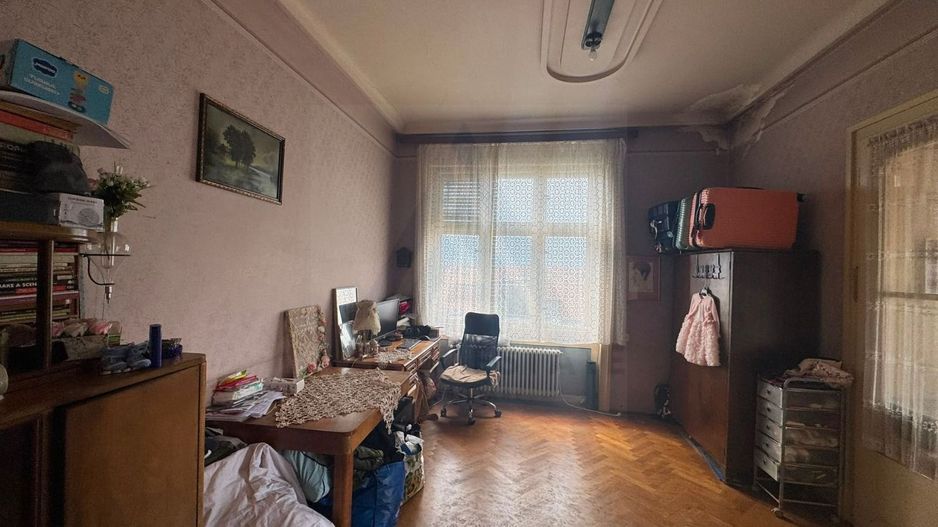 Apartament la casa 130 mp utili terasa 42 mp si pivnit zona Sub Arini - Poză 3