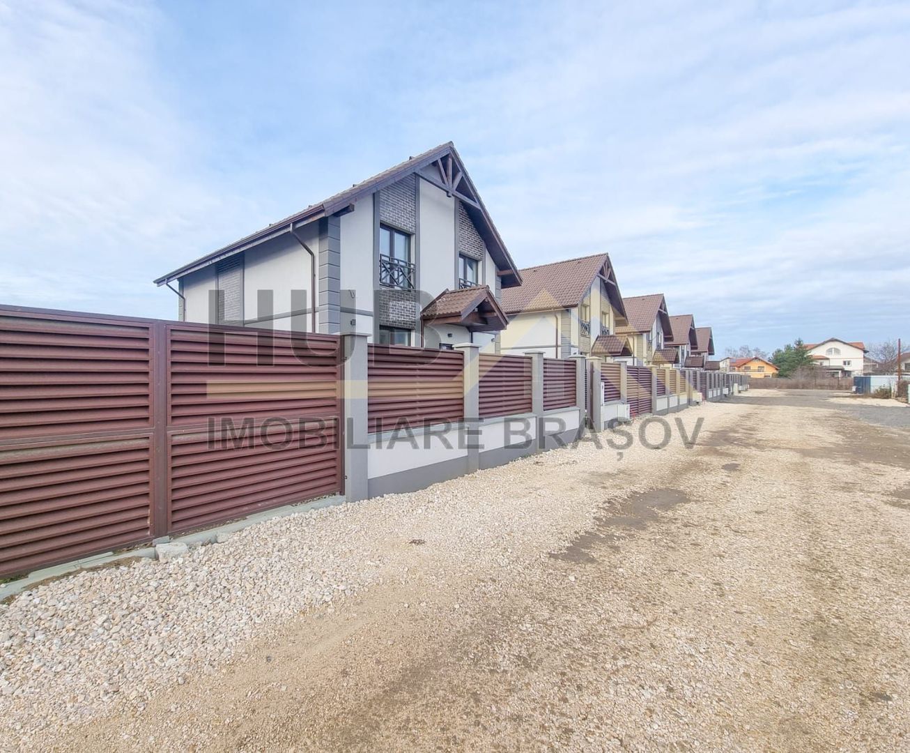 De Vanzare Casa Sanpetru | Teren 468mp | Intabulata | 10 min de Coresi Mall - Poză 22