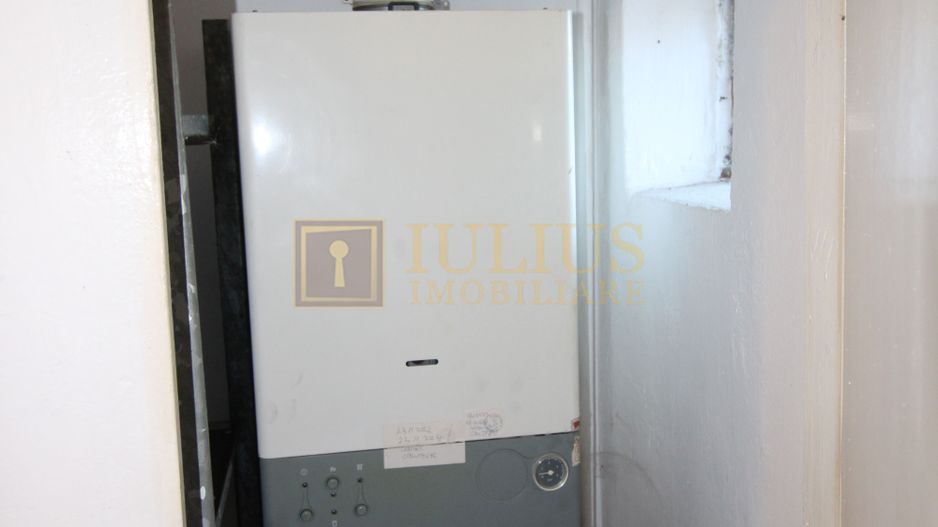 apartament 3 camere, 2 bai, centrala proprie, ideala pentru un cuplu - Poză 11