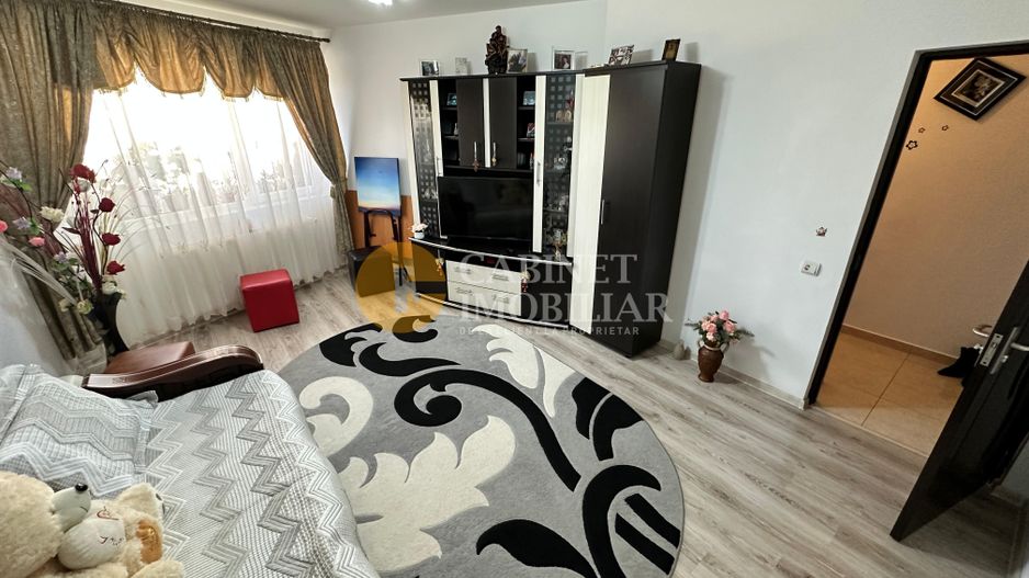 Apartament 2 Camere Decomandat Etajul 2 - Bloc Nou + Loc De Parcare - Poză 3