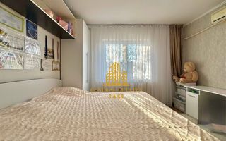 Vânzare apartament -Tătărași, Str. Vasile Lupu (Stația Flora) - Poză 3