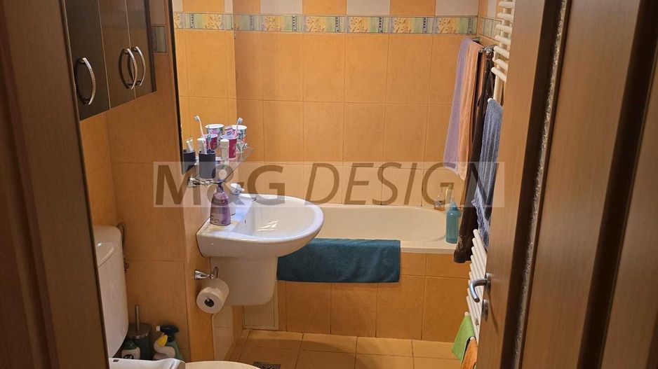 Apartament 3 camere zona Centrala - Poză 7