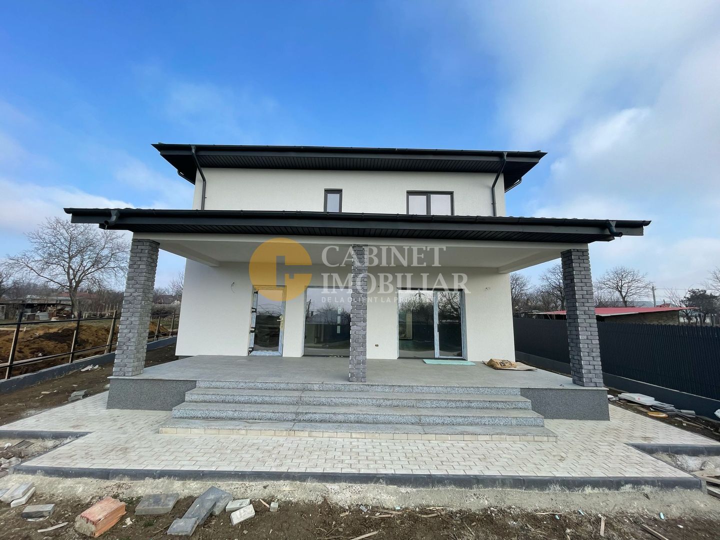 Vila Individuala LA ASFALT centru Aroneanu - 640mp teren - PREMIUM - Poză 11