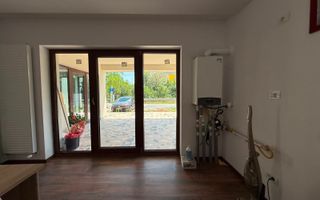 Spațiu comercial / birouri la parter | 135 mp | Odăi - Poză 9