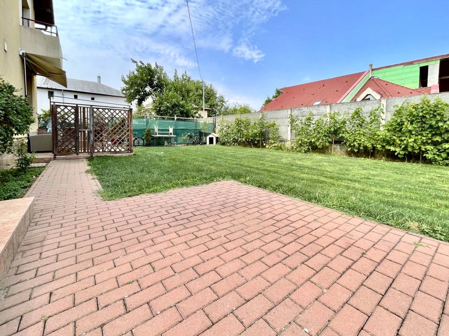 Casă spațioasă, confort ridicat, garaj și teren generos, zona Aradului - Poză 25