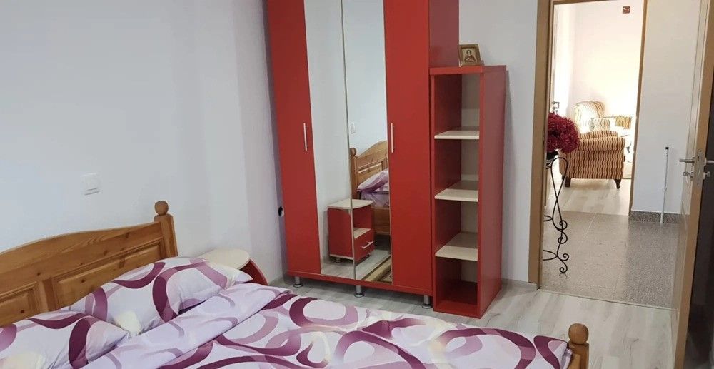 Vila cu 3 camere, zona Baba Novac - Poză 6
