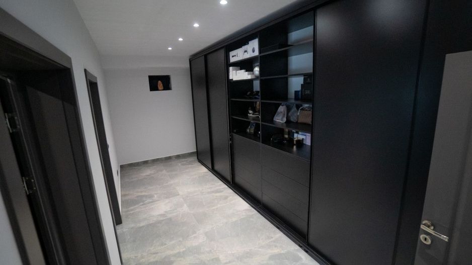 Agigea - Casa  deosebita cu piscina, mobilata si utilata complet. - Poză 19