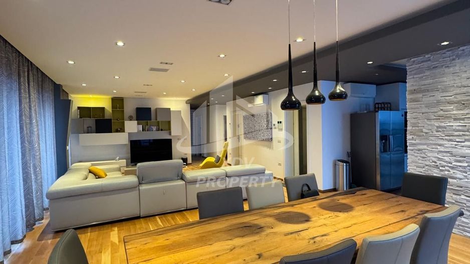 PENTHOUSE ULTRAMODERN 339 mp,  et 6, mobilat, SIBIU - Poză 9