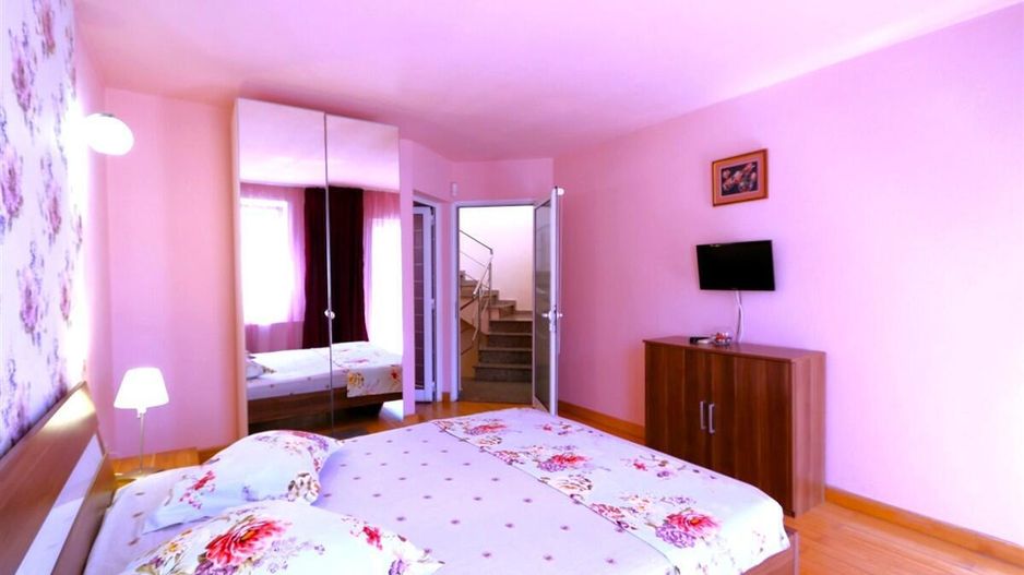 Mamaia Nord - Scoica Land, casa de vacanta la mare, P+1E+Terasa! - Poză 30