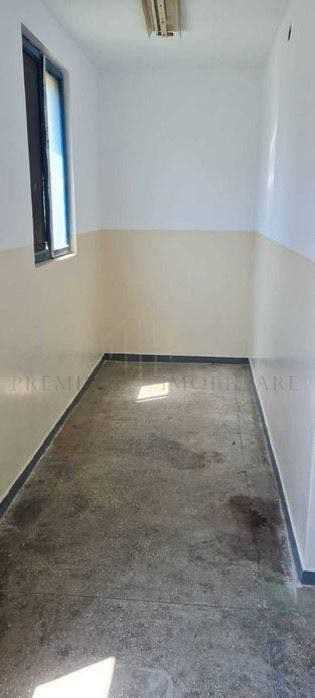 Hala + Teren de Vânzare în Onești - Poză 5