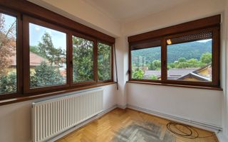 Casa 270mp zona centrala - Poză 7