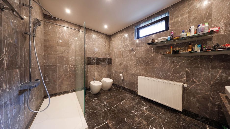 Casă deosebită de vânzare în centrul Brașovului - Poză 26