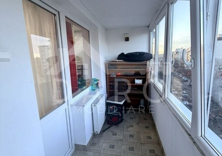 Inchiriez apartament cu 3 camere Poli2 - Poză 7