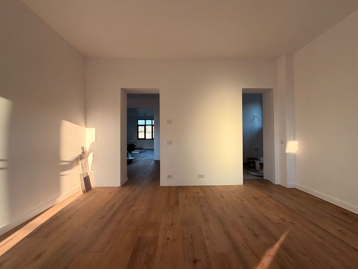 DUPLEX | ETAJ 1 + MANSARDA | LOC DE PARCARE | OPORTUNITATE - Poză 2