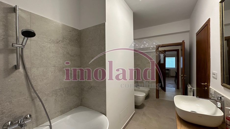 Inchiriere - Apartament Renovat Integral - Primaverii - Poză 10