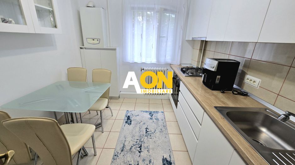 Apartament cu 2 Camere, Etaj 2, Loc De Parcare, Zona Cetate - Poză 2
