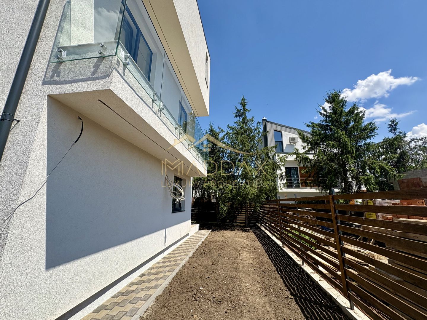 Vila Premium cu 6 camere Tunari  P+1+M ~ Exclusivitate - Poză 8