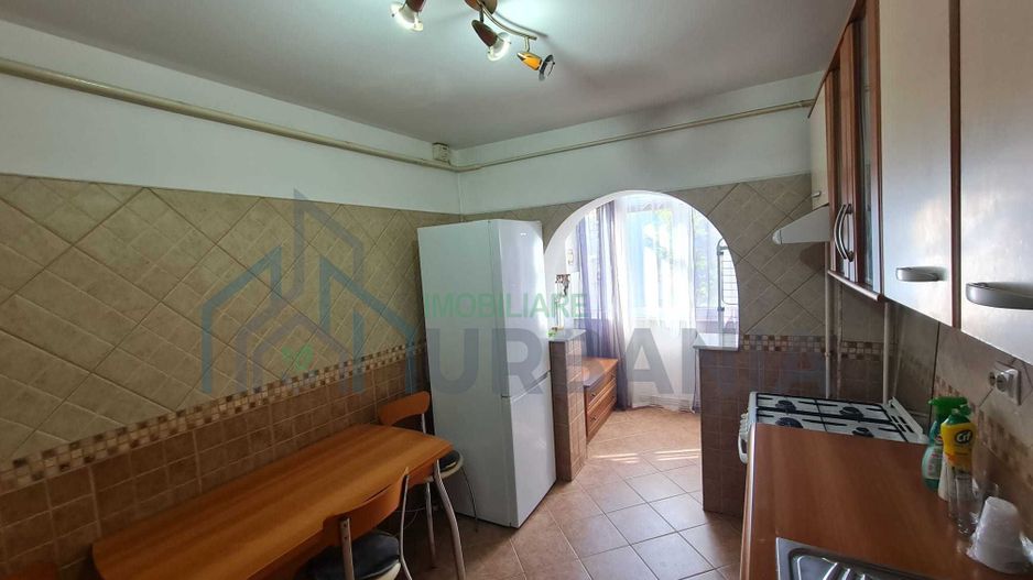 Apartament cu 1 cameră de închiriat în Podul de Fier, lângă stația de tramvai - Poză 1