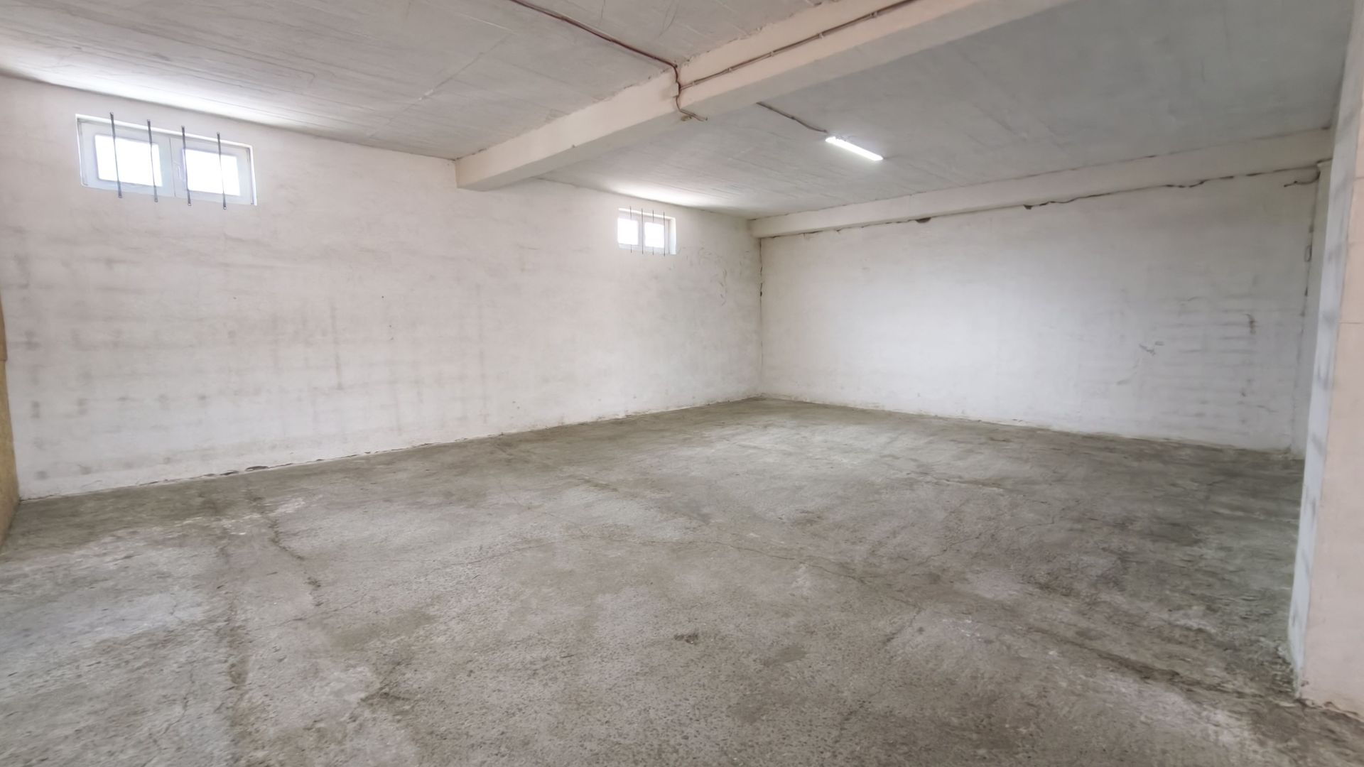 Spatiu depozit 100 mp  – Zona Libertatii - Poză 8