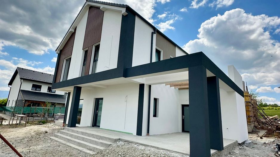 Casă single modernă, eficientă energetic și curte generoasă - Poză 2